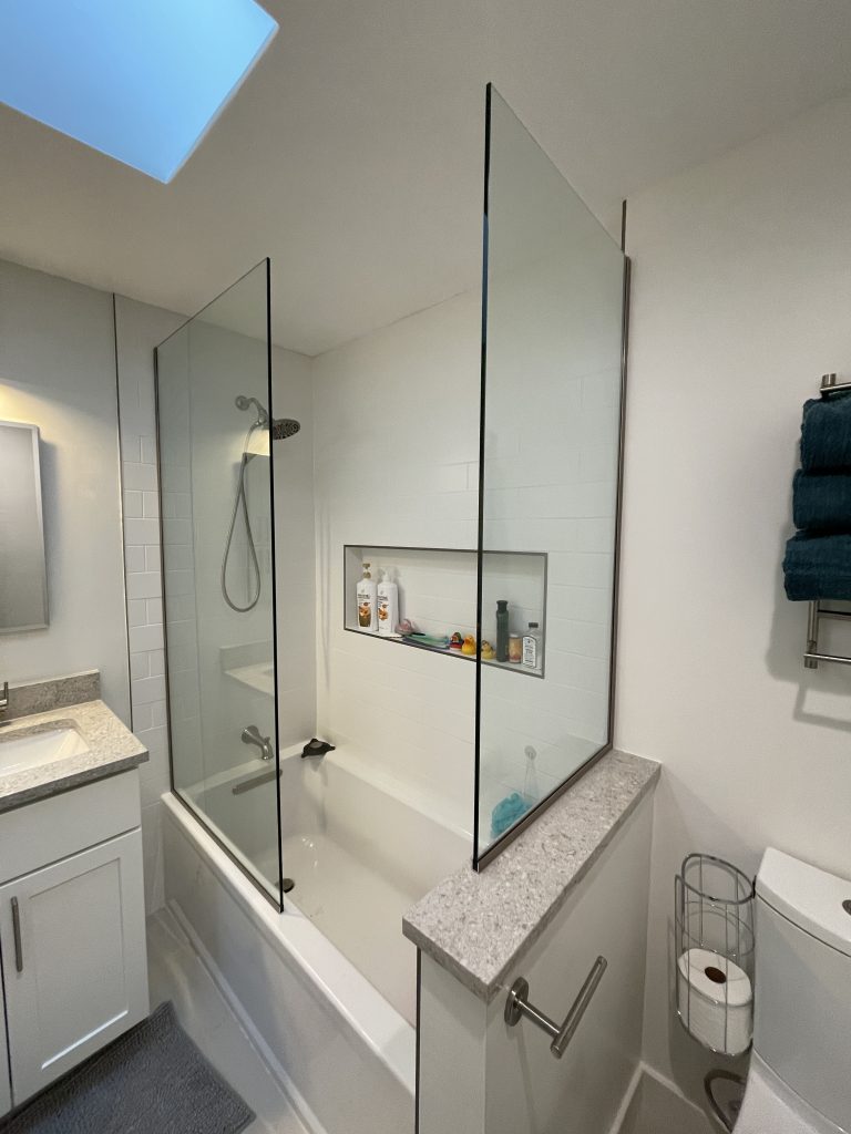 Splash Panel Frameless Glass Shower