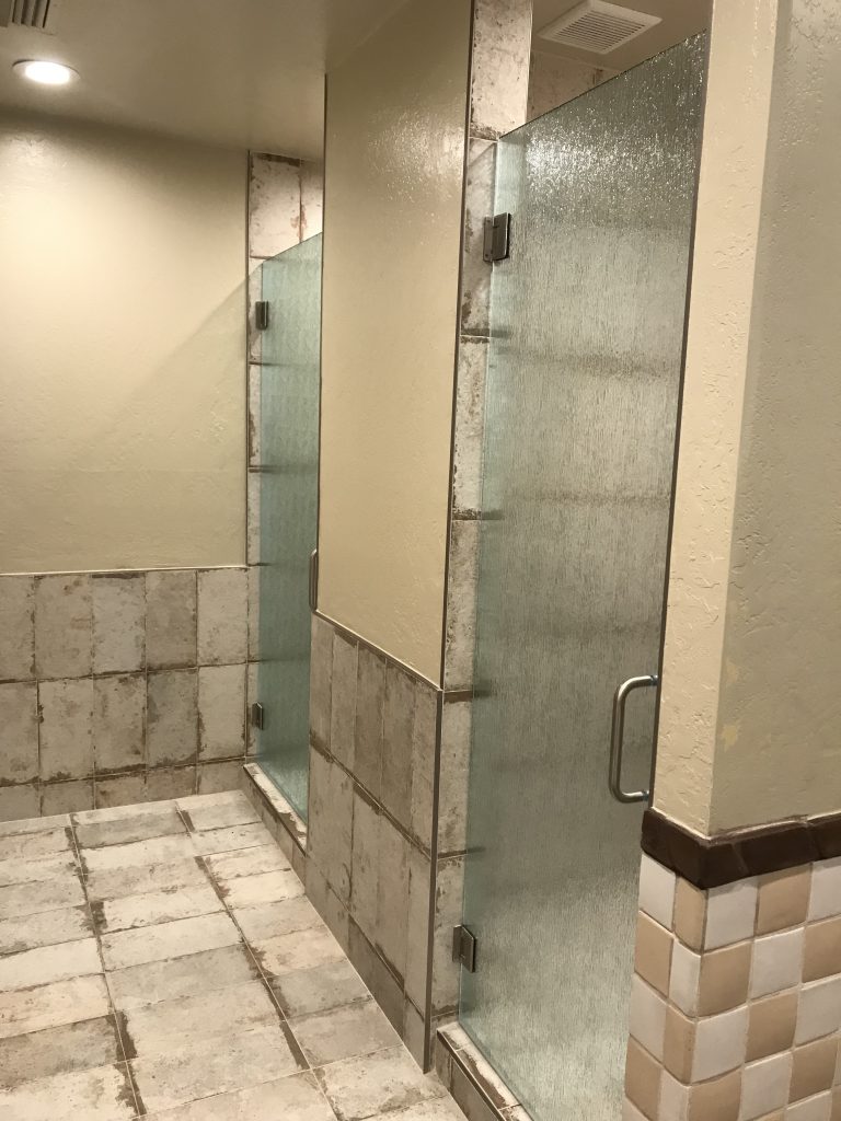 Single Door Frameless Shower