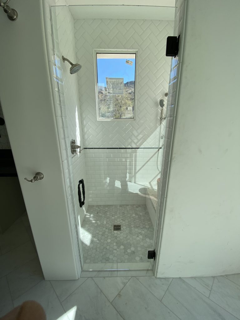 Single Door Frameless Shower