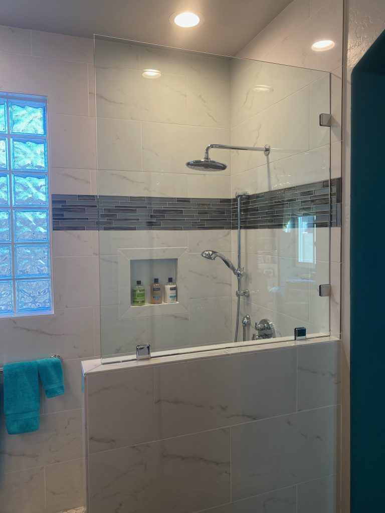 Splash Panel Frameless Glass Shower