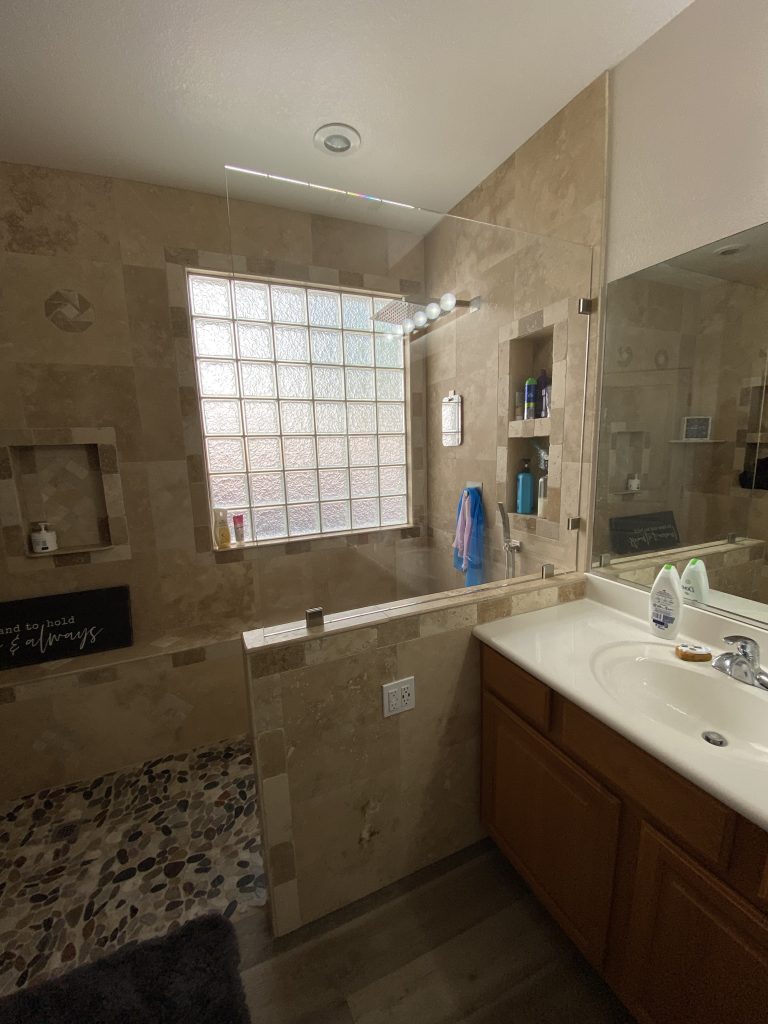 Splash Panel Frameless Glass Shower